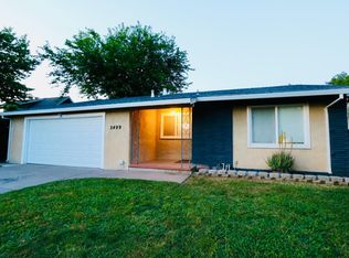 2499 Knightwood Way, Rancho Cordova, CA 95670