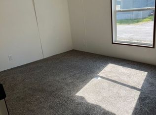 130 Burke Dr, Springfield, GA 31329