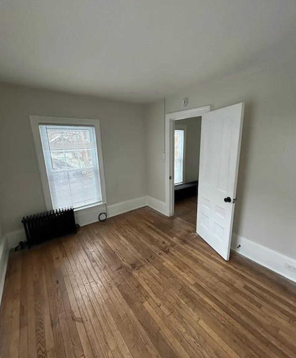 1 bed, $1,185 — Photo 2