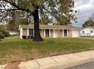 8206 Colony Ln, Fort Smith, AR 72908