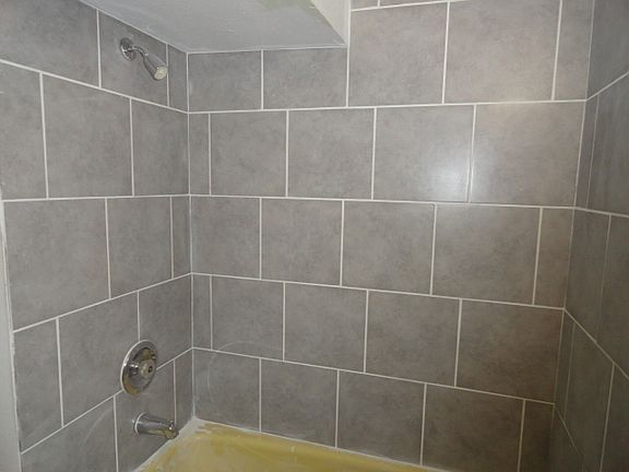 5th image of 961 White Ave APT B