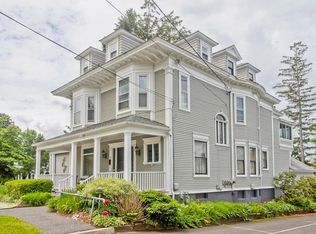 14 High St, Greenfield, MA 01301