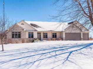 8668 Halloran Ln NW, Rochester, MN 55901