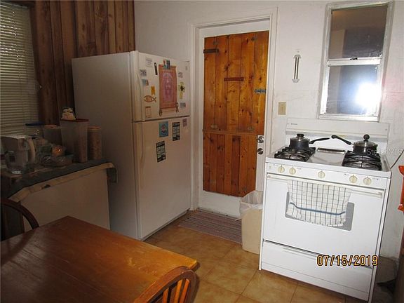 5th image of 2730 Bel Aire Cir