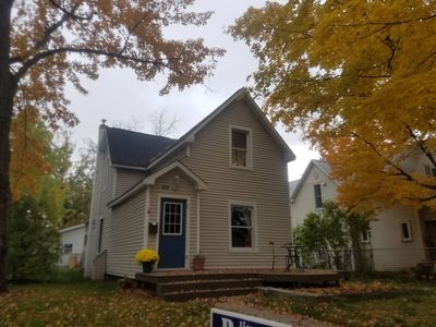 928 Lincoln St, Traverse City, MI, 49686