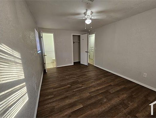 4th image of 424 NW 88th St