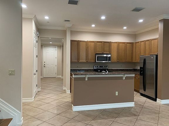 4th image of 610 Celebration Ave Unit 1206