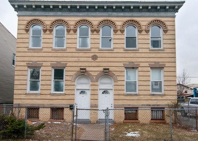 1st image of 117 Tremont Ave #2M