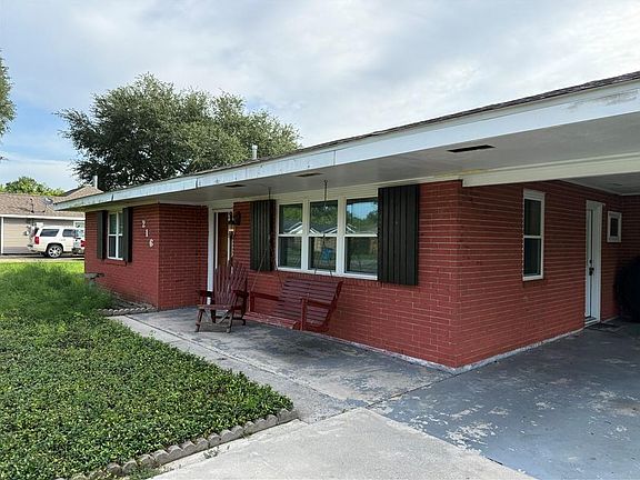 2nd image of 216 Carlon Dr