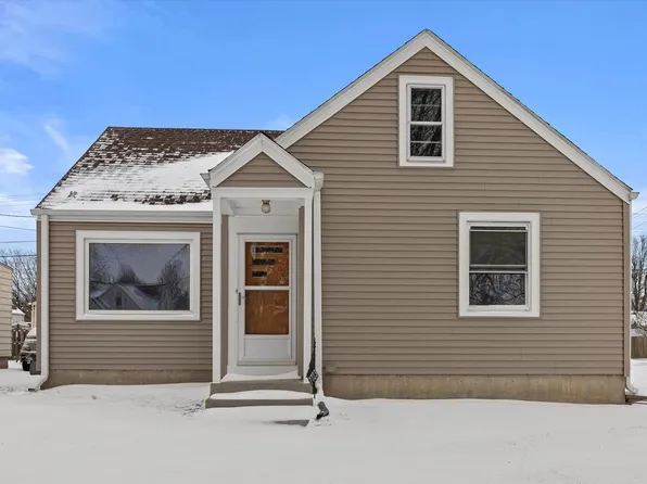 7723 32nd AVENUE, Kenosha, WI 53142