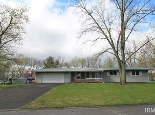 1105 Commercial Cir, Covington, IN 47932