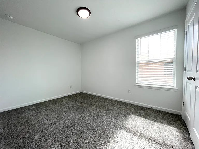 734 Spring Palms Loop — Photo 12