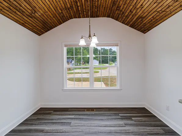 188 Silas Way #A, Dalton, GA 30720