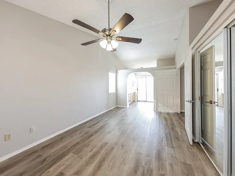 5719 W Michigan Ave — Photo 11