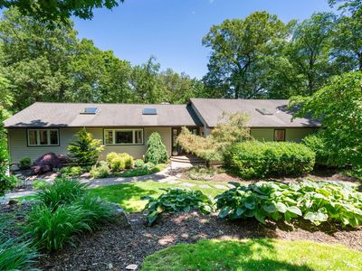 77 Laurel Hill Road, Centerport, NY, 11721