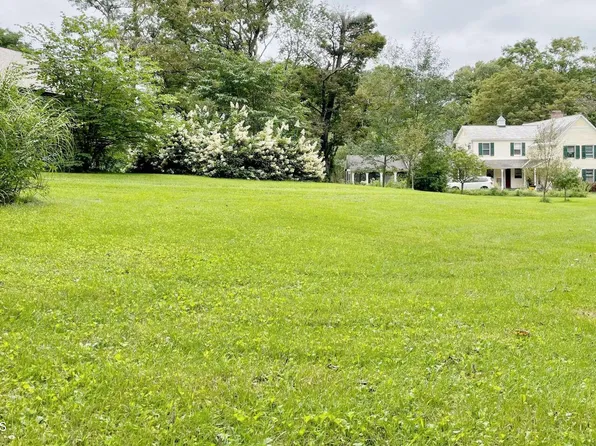 18 Spring Road, Glenville, NY 12302