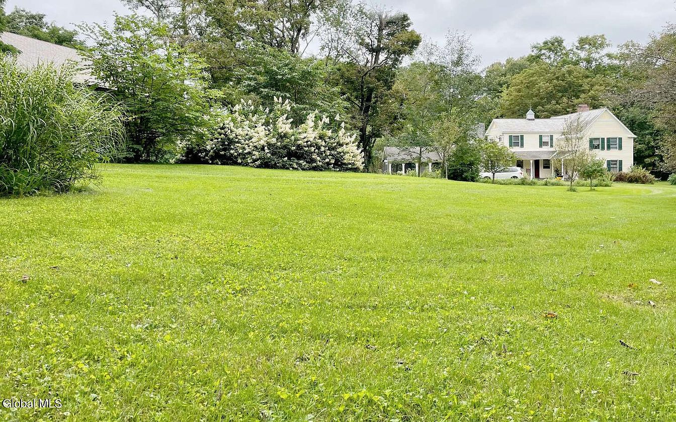 1st image of 18 Spring Road