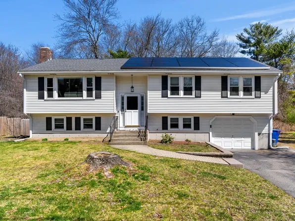 23 Princess Pine Ln, Milford, MA 01757