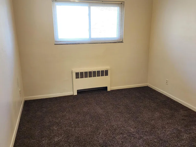 2526 Vera Ave #3 — Photo 18