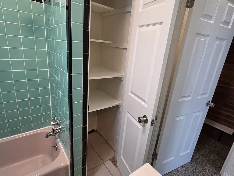 4420 19th Street Cir W #B — Photo 10