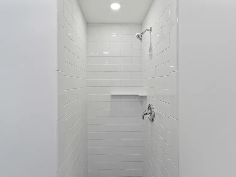 261 Bradley St #SB — Photo 11
