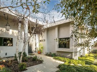 2935 Larmona Dr, Pasadena, CA 91107