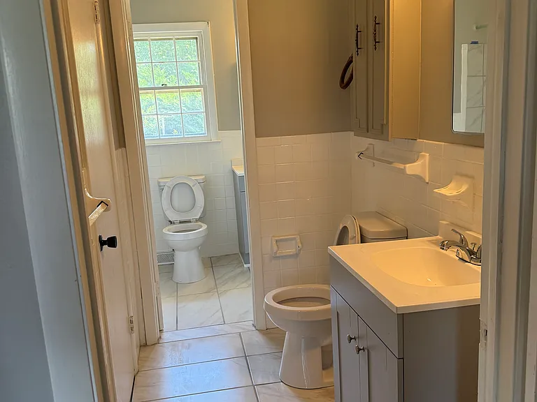 1923 Belcrest Dr — Photo 6