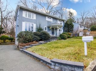 34 Warren Trl, Denville Twp., NJ 07834