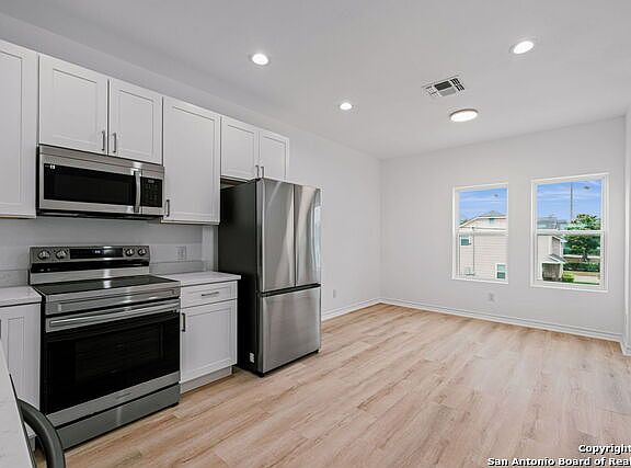 5th image of 1518 S Walters #102