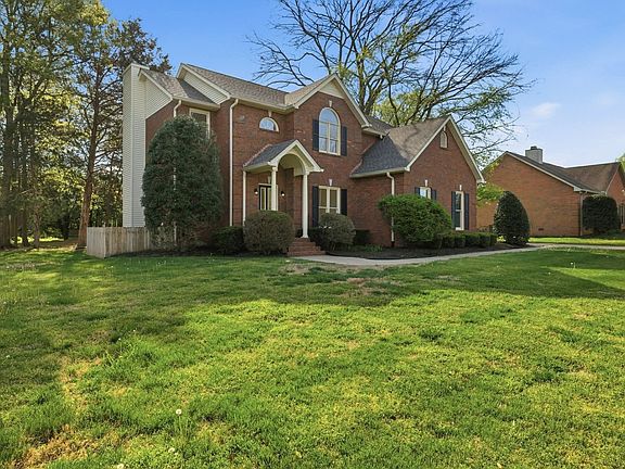 2nd image of 3002 Bowers Ln