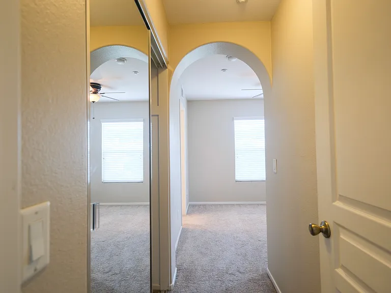 415 Almond Rd — Photo 11