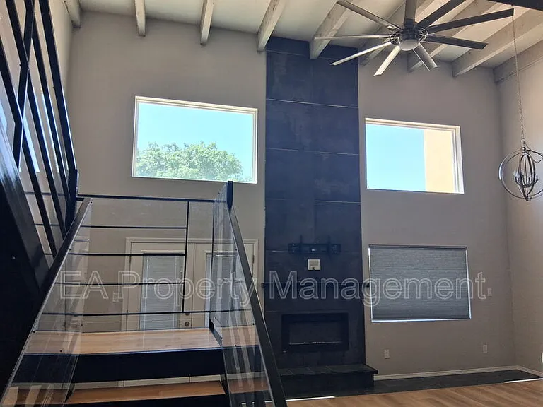 10354 Hendrix Rd NE — Photo 6
