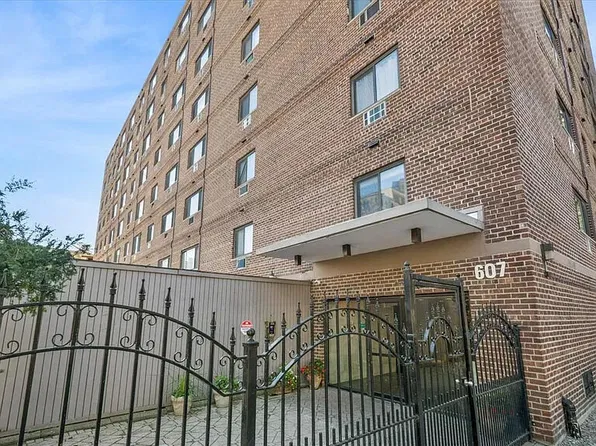 607 W Wrightwood Ave APT 605, Chicago, IL 60614