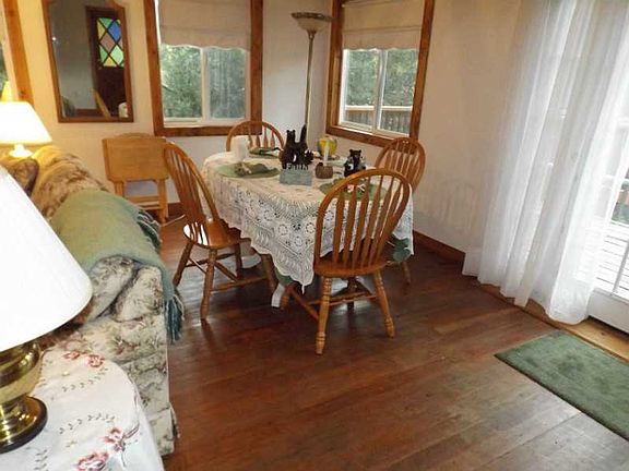 4th image of 23919 Park Ln