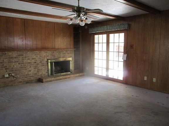 4th image of 2308 Anders Dr