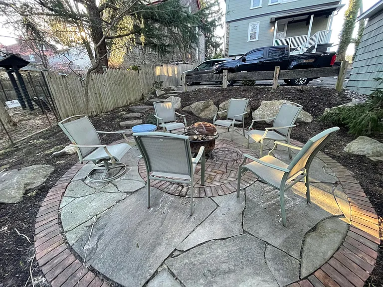 215 Washington Ln #5 — Photo 16