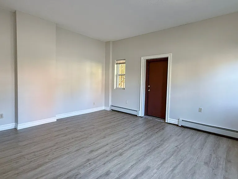 77 Green St #79 — Photo 7