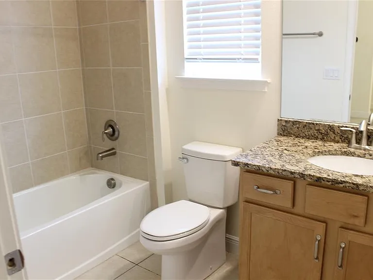 5826 Long Shore Loop — Photo 12
