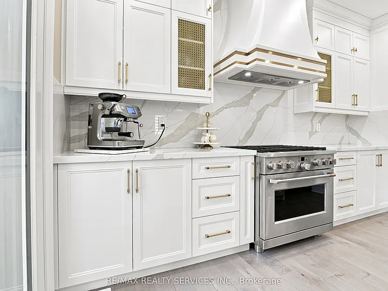 194 Coldwell Bay Cir — Photo 18