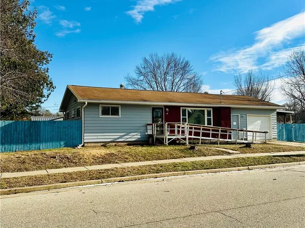 204 S 2nd Street, Black River Falls, WI 54615