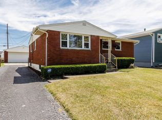 3895 Eakin Rd, Columbus, OH 43228