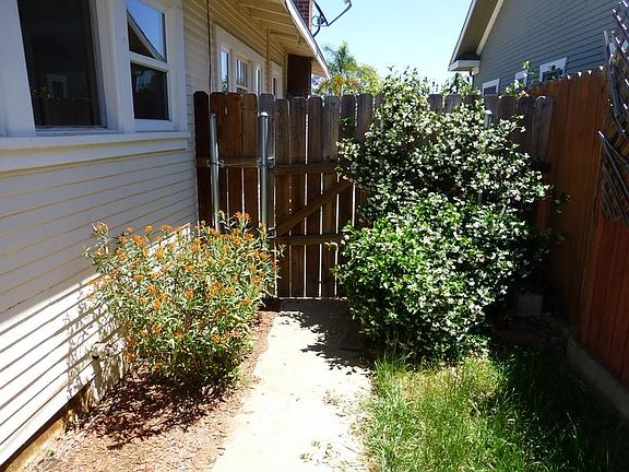 5th image of 3334 Gregory St