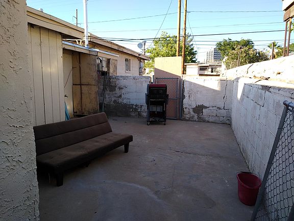 5th image of 804 Atoka St