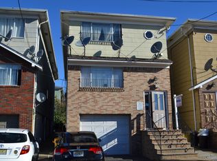 328 Taft Pl, Harrison, NJ 07029