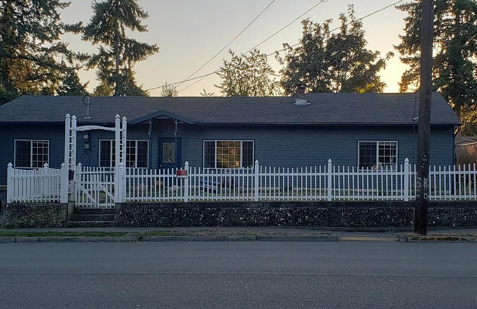 1st image of 24200 56th Ave W