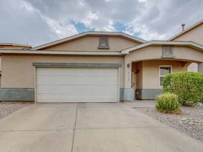 7116 Hearthstone Rd NW, Albuquerque, NM, 87114