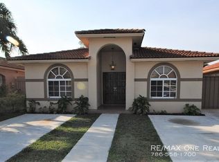 3136 W 79th Pl, Hialeah, FL 33018