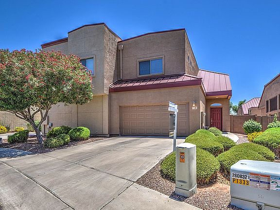 2nd image of 1015 S Val Vista Dr Unit 65