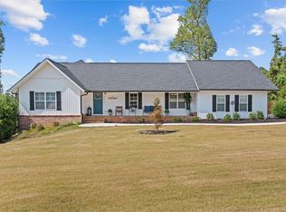 613 W Quincy Rd, Seneca, SC 29678