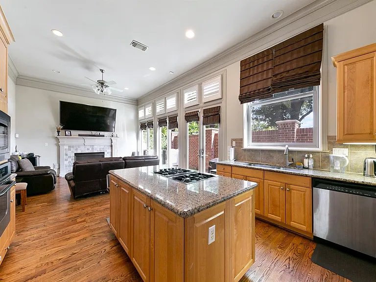 2418 S Mystic Mdw — Photo 13